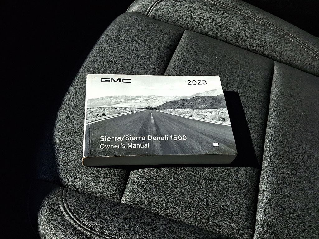 2023 GMC Sierra Pro