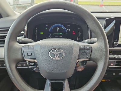 2025 Toyota Camry Hybrid LE