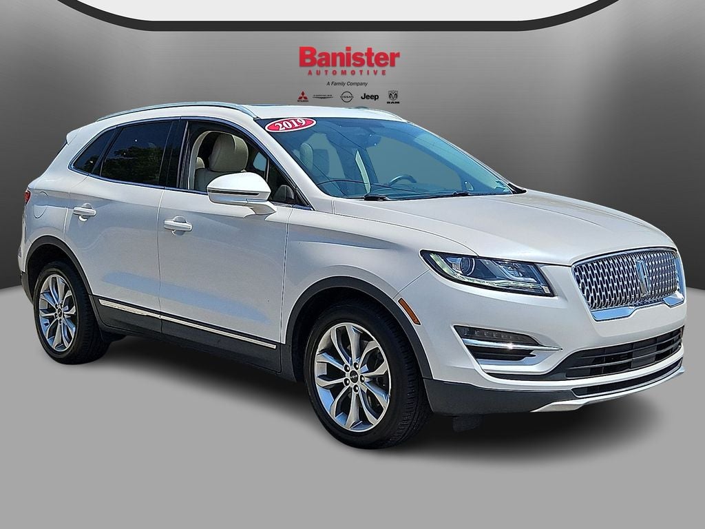 2019 Lincoln MKC Select