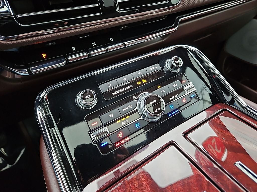 2019 Lincoln Navigator L Black Label