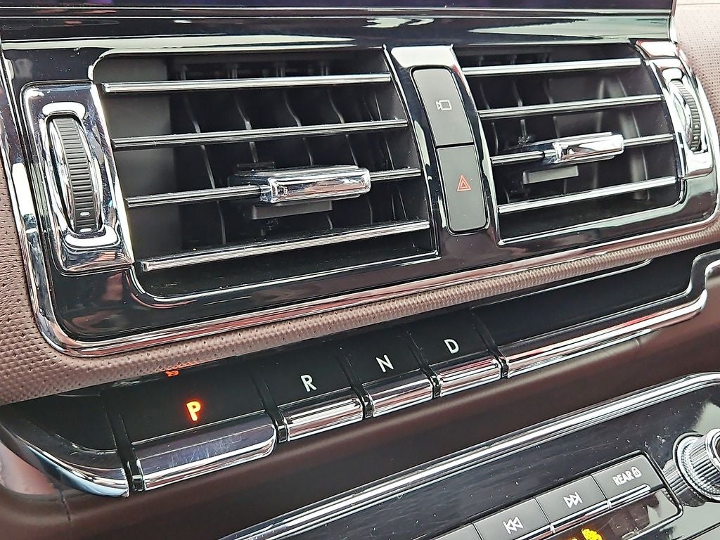 2019 Lincoln Navigator L Black Label