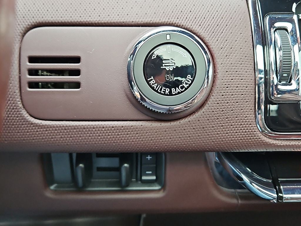 2019 Lincoln Navigator L Black Label