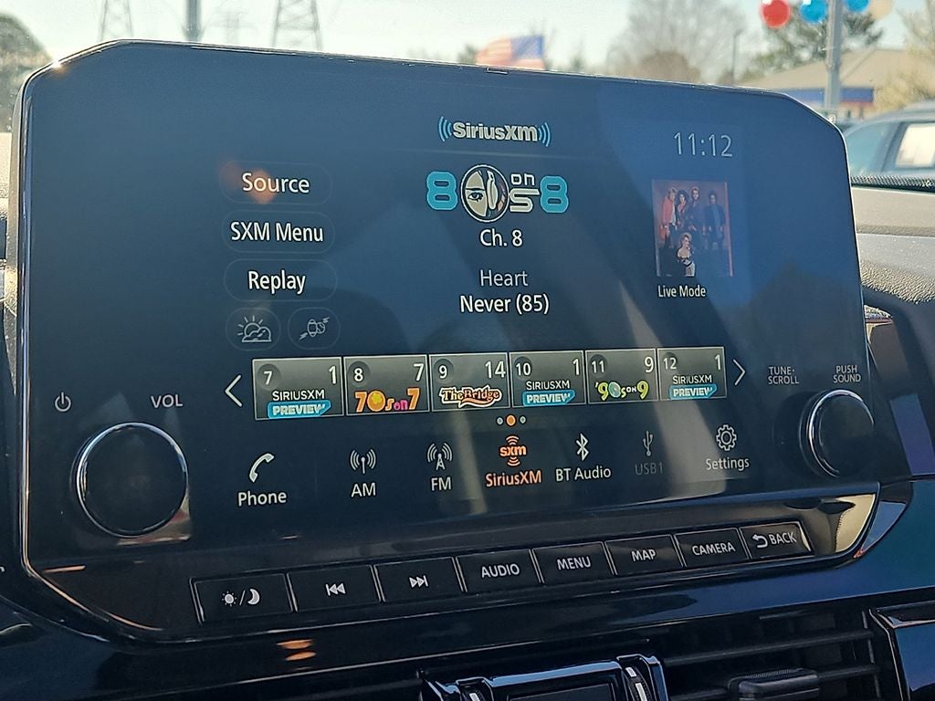 2022 Nissan Pathfinder SL