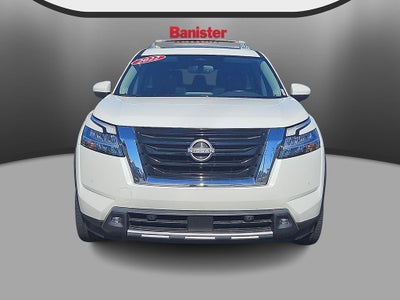 2022 Nissan Pathfinder SL