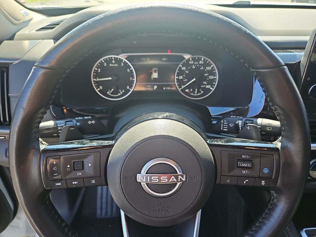 2022 Nissan Pathfinder SL