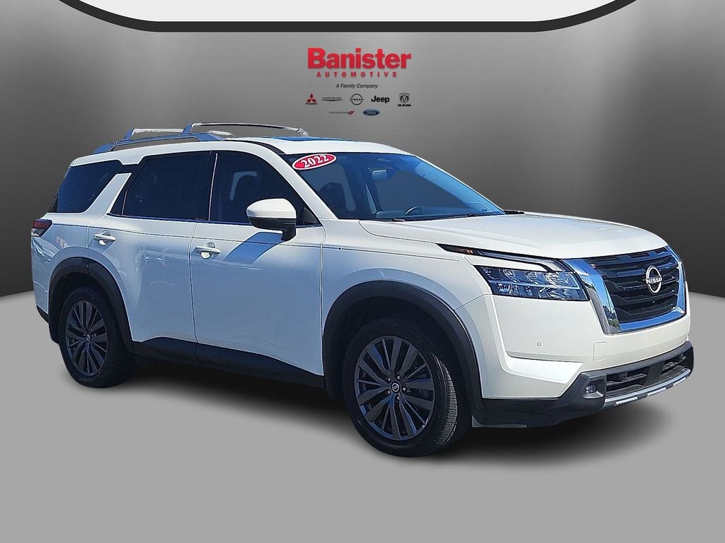2022 Nissan Pathfinder SL