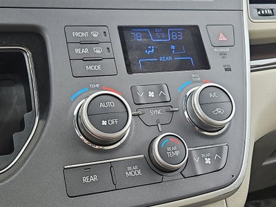 2020 Toyota Sienna XLE