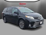 2020 Toyota Sienna XLE