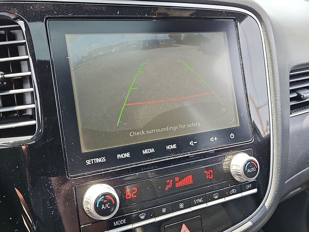 2020 Mitsubishi Outlander LE