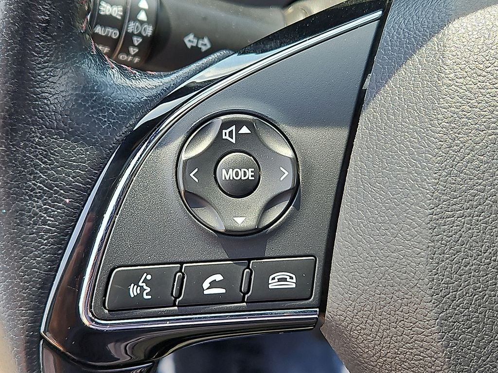 2020 Mitsubishi Outlander LE