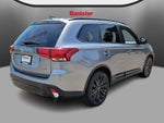 2020 Mitsubishi Outlander LE