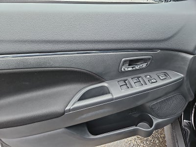 2027 Mitsubishi Outlander Sport S