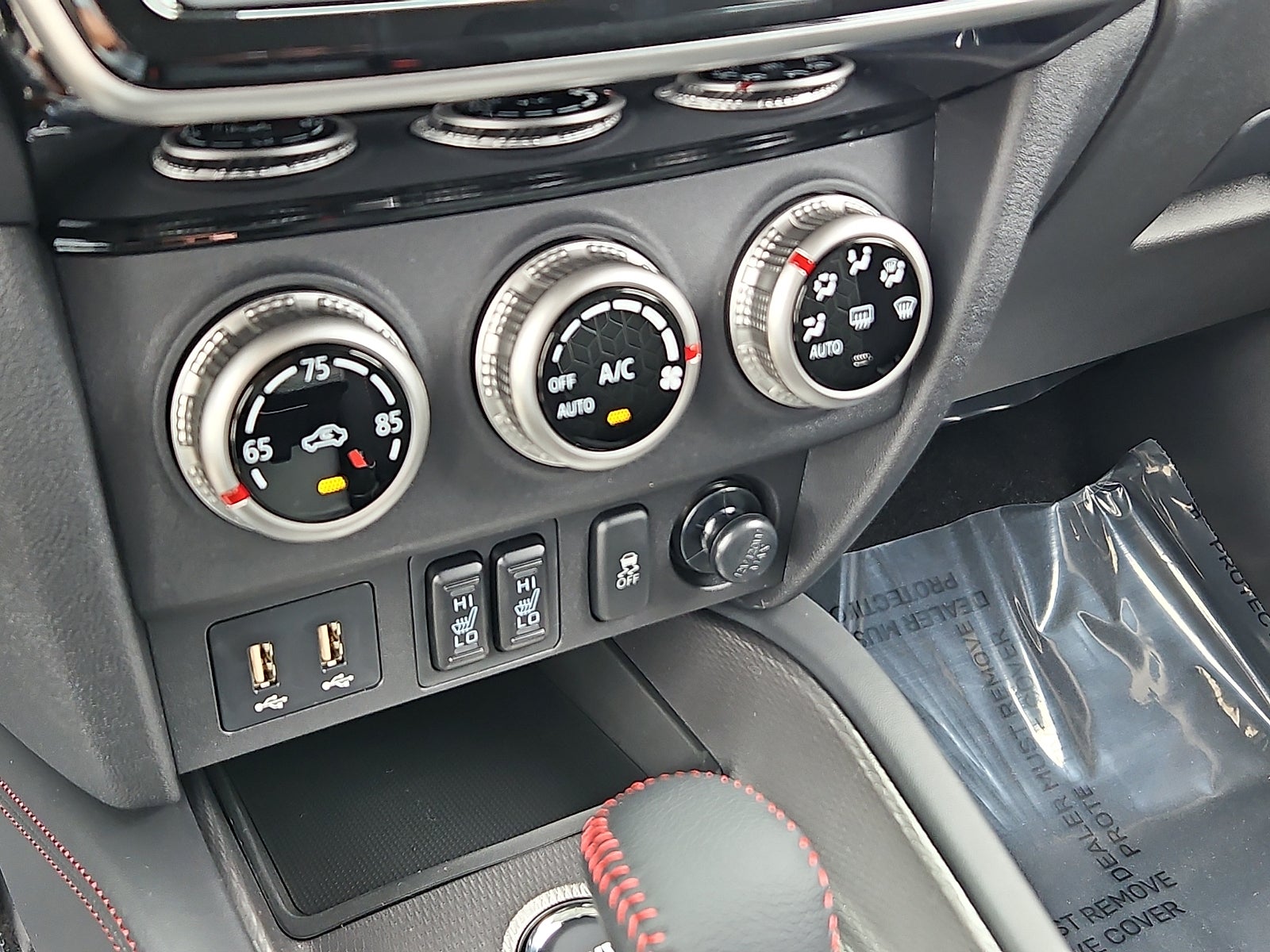 2027 Mitsubishi Outlander Sport ES