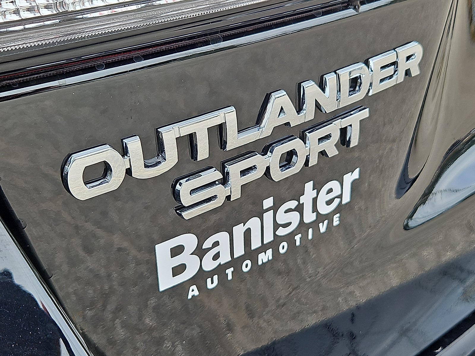2027 Mitsubishi Outlander Sport ES