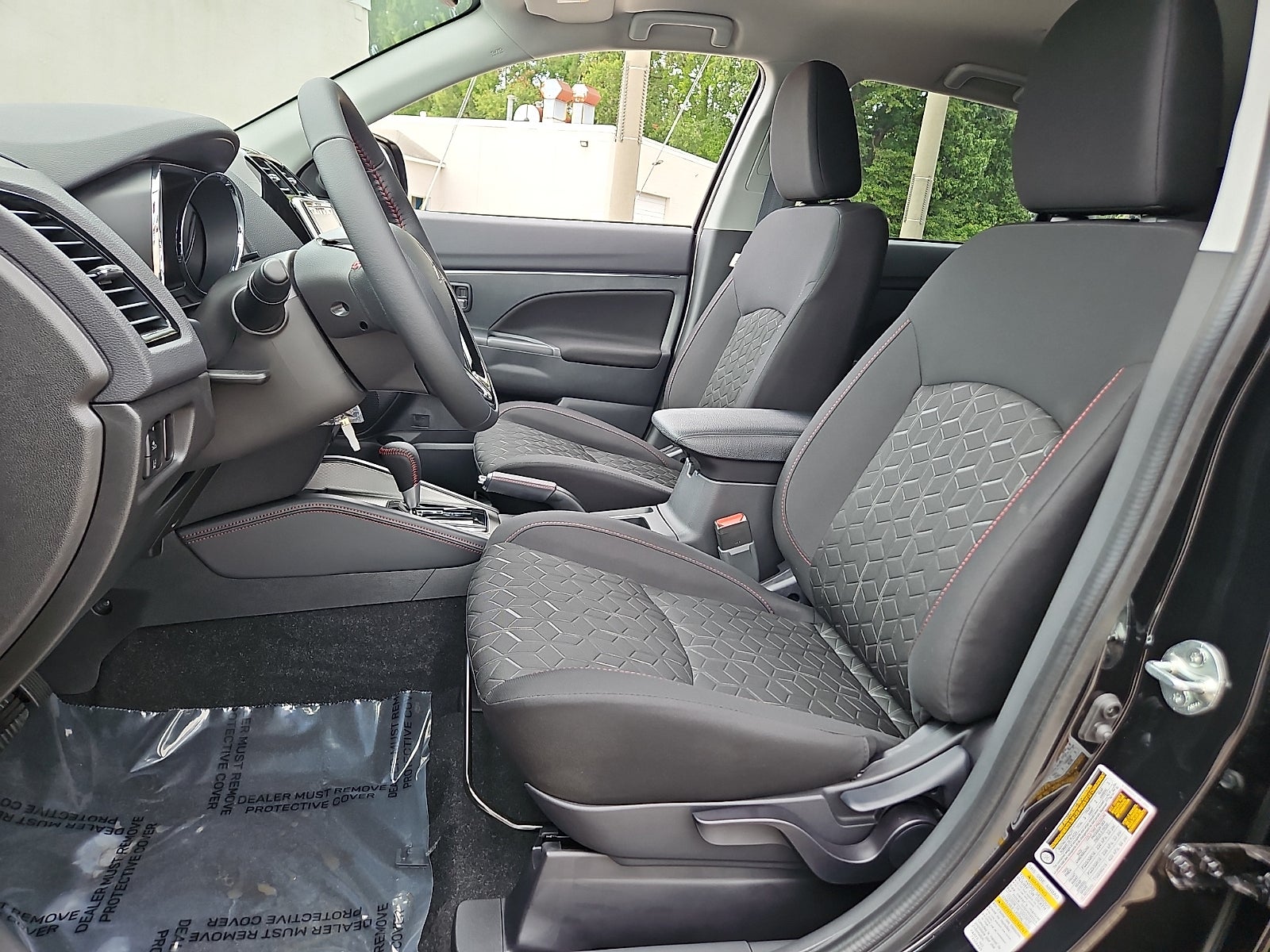 2027 Mitsubishi Outlander Sport ES