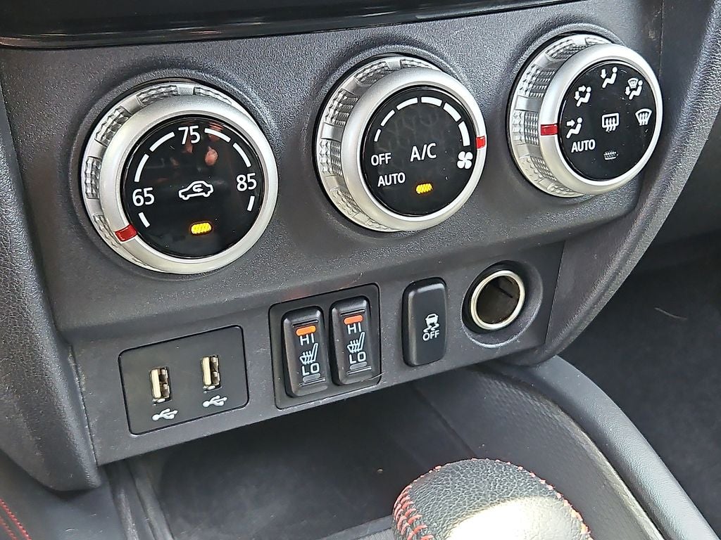 2023 Mitsubishi Outlander Sport LE