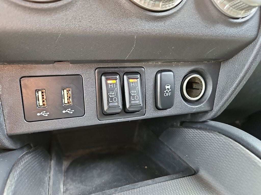 2023 Mitsubishi Outlander Sport LE