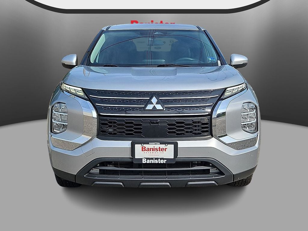 2022 Mitsubishi Outlander ES