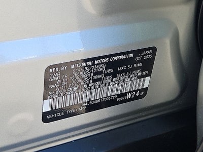 2026 Mitsubishi Outlander ES