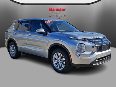 2026 Mitsubishi Outlander ES