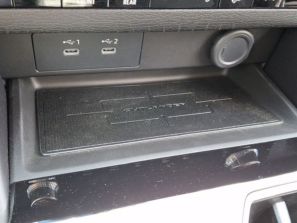 2026 Mitsubishi Outlander ES
