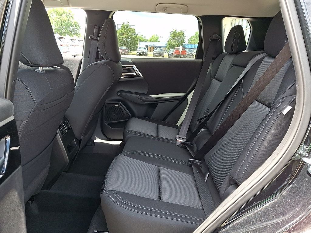 2026 Mitsubishi Outlander ES