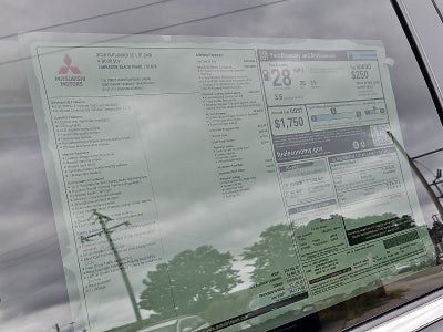 2026 Mitsubishi Outlander SE