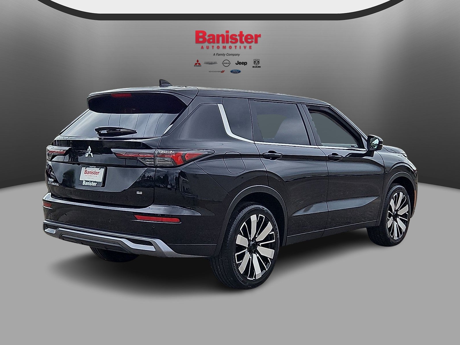 2026 Mitsubishi Outlander SE