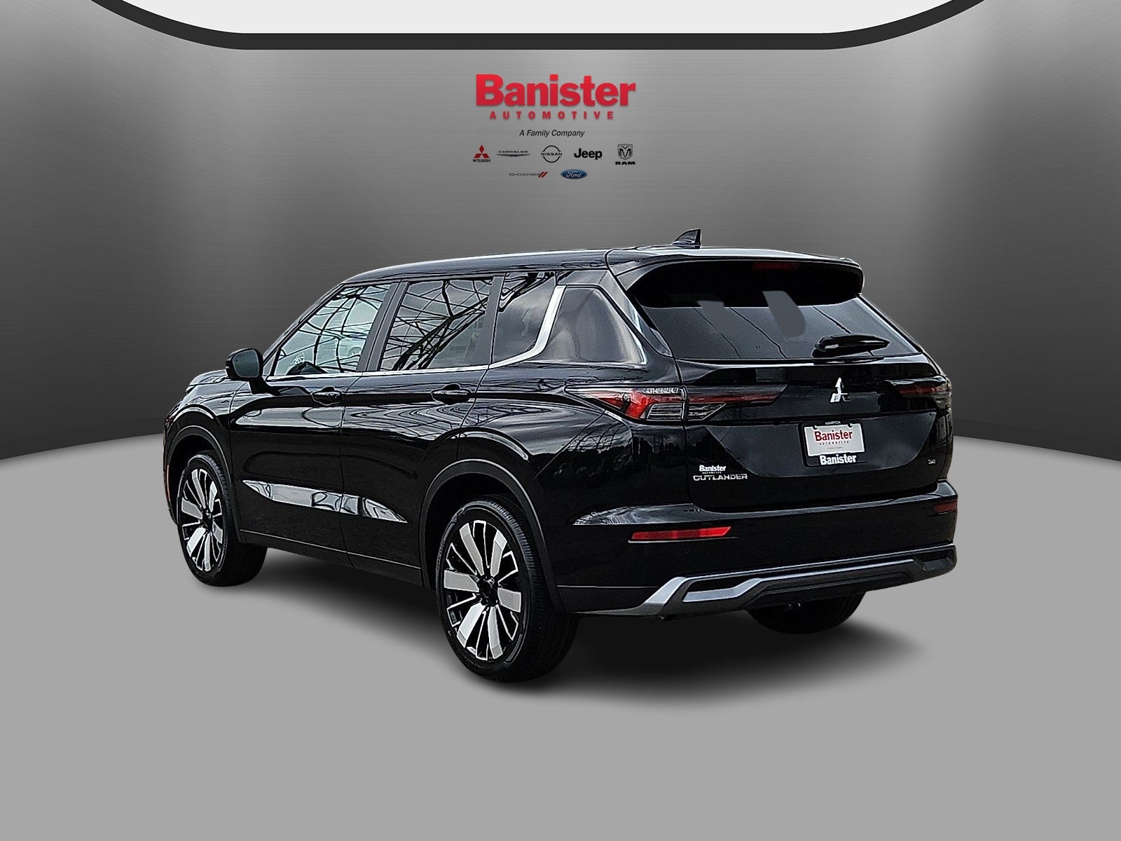 2026 Mitsubishi Outlander SE