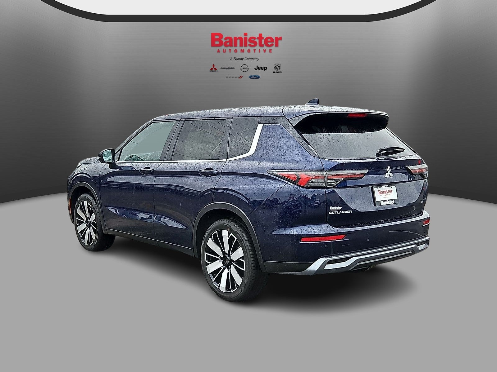 2026 Mitsubishi Outlander SE