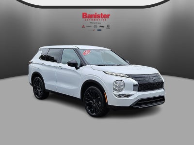 2026 Mitsubishi Outlander SE