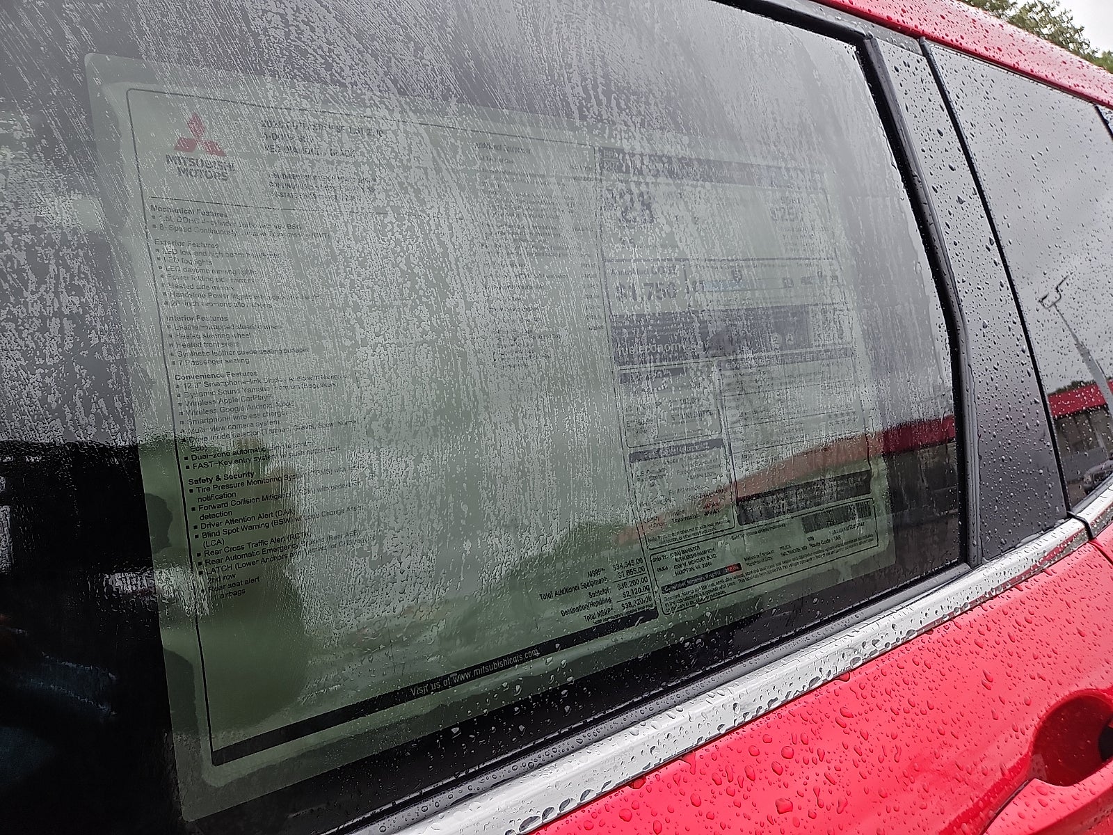 2026 Mitsubishi Outlander SE