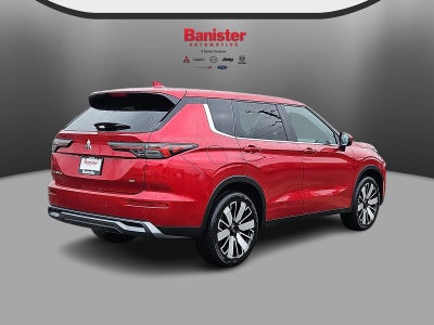 2026 Mitsubishi Outlander SE