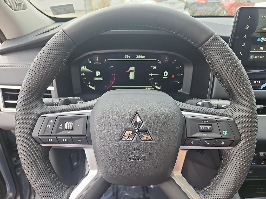 2026 Mitsubishi Outlander SEL