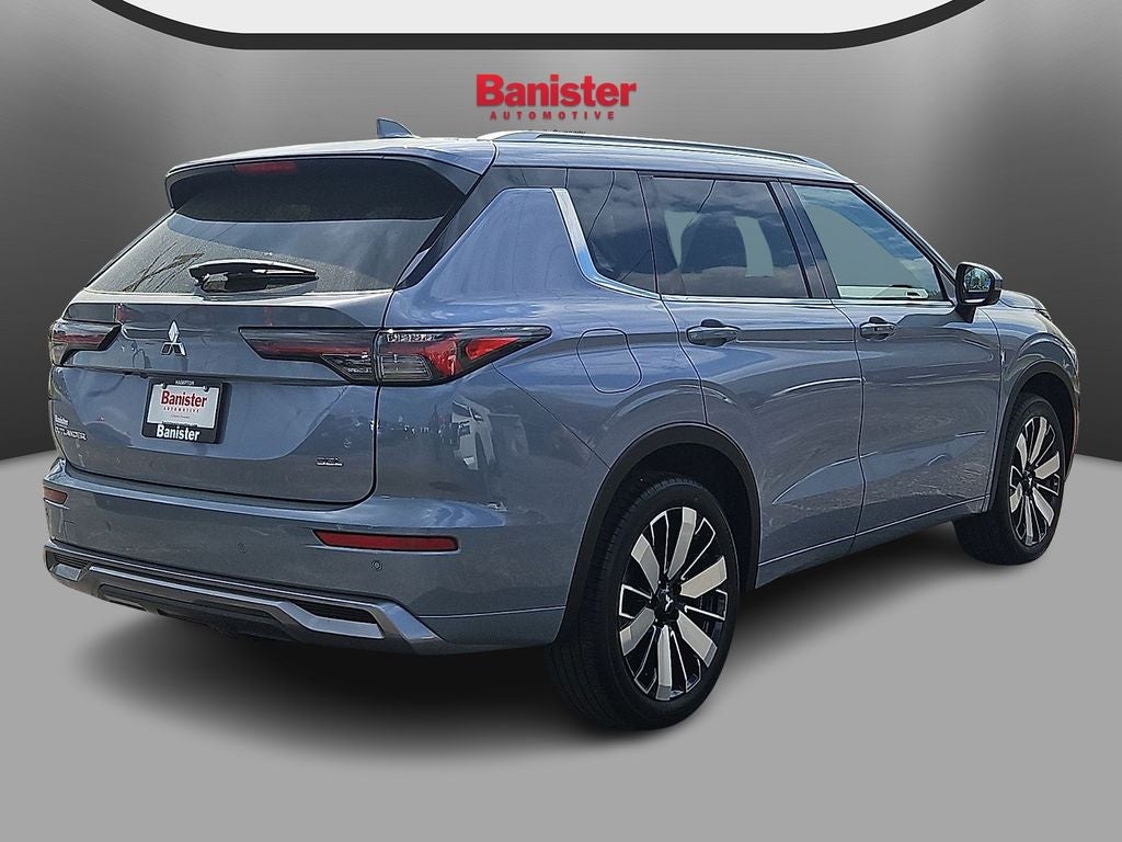 2026 Mitsubishi Outlander SEL