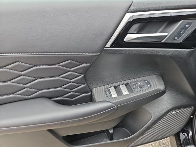 2026 Mitsubishi Outlander SEL