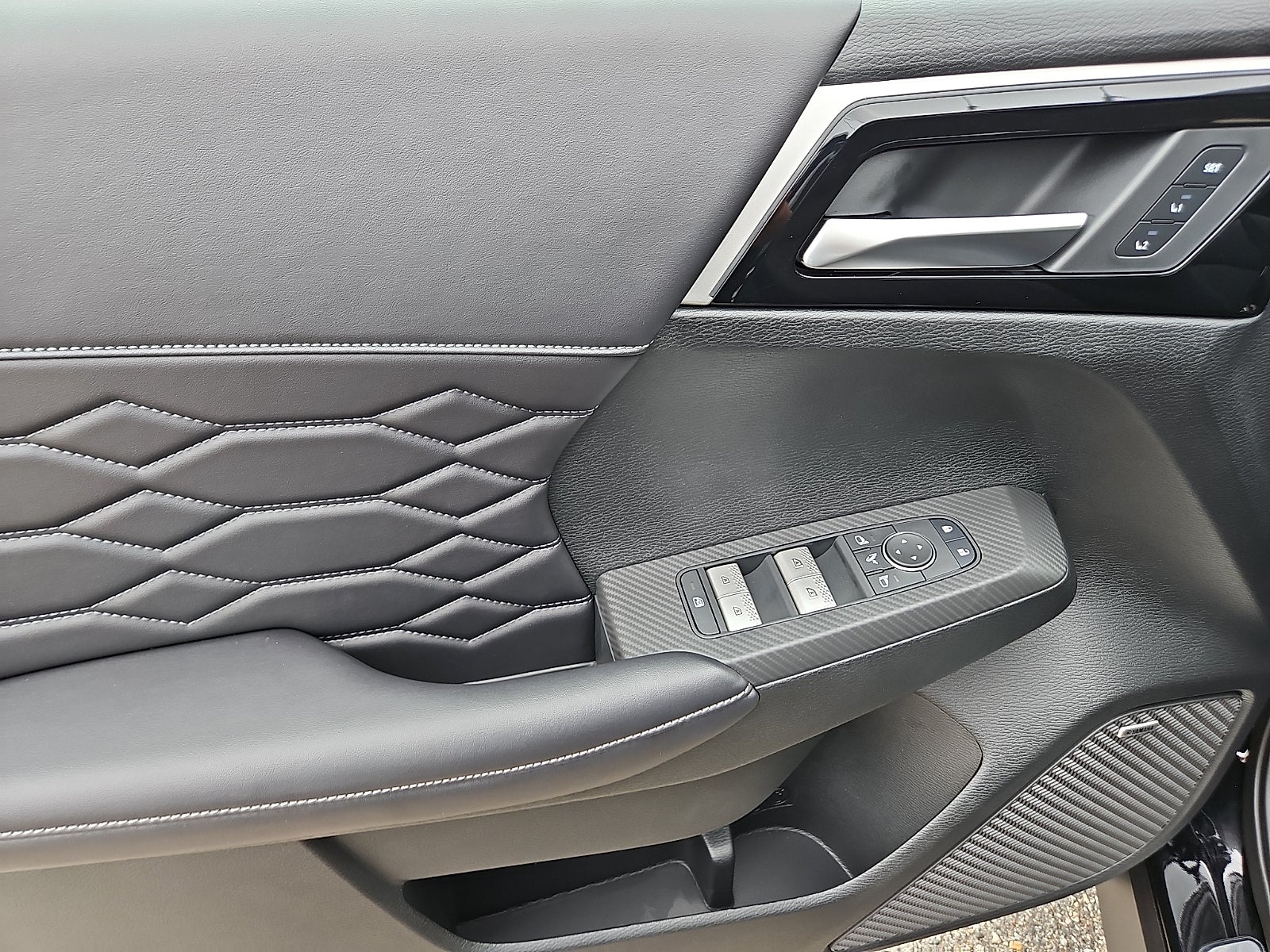 2026 Mitsubishi Outlander SEL