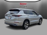 2026 Mitsubishi Outlander SEL