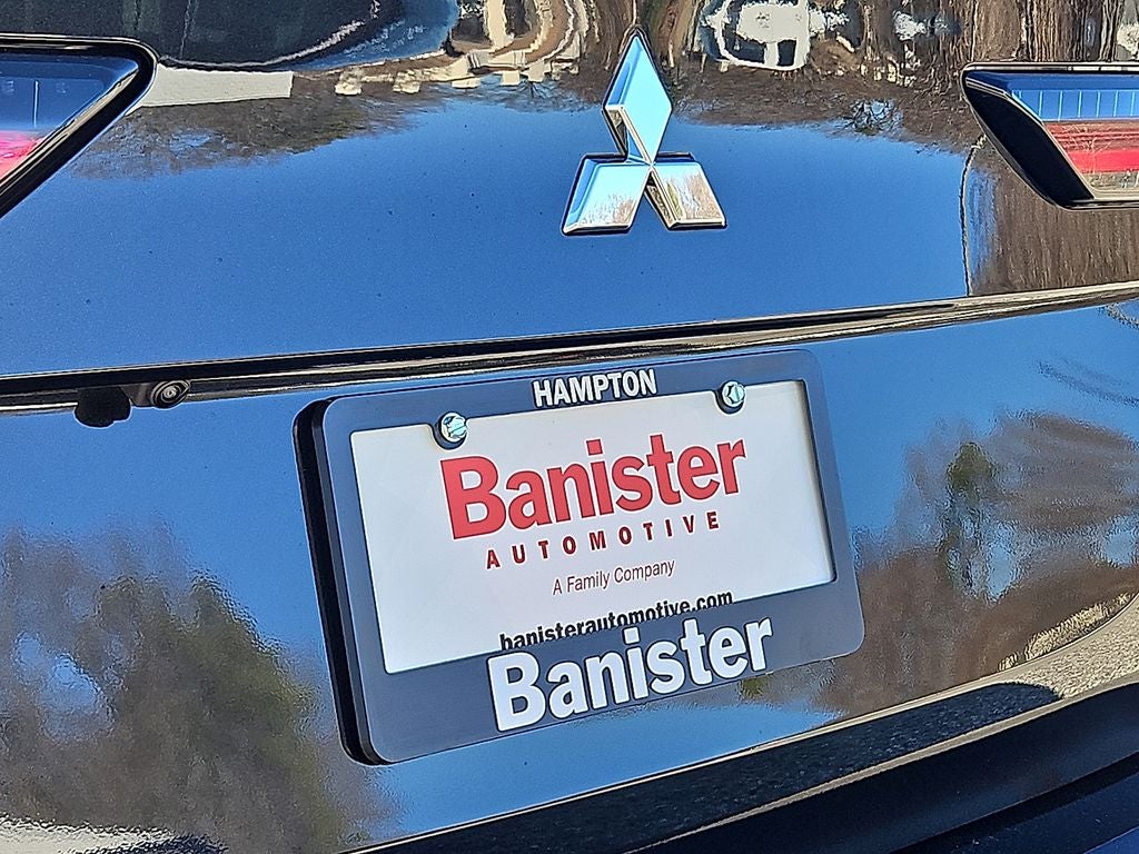 2026 Mitsubishi Outlander SE