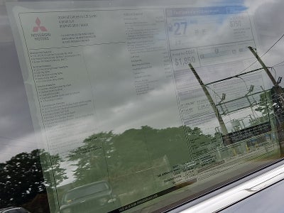 2026 Mitsubishi Outlander SE