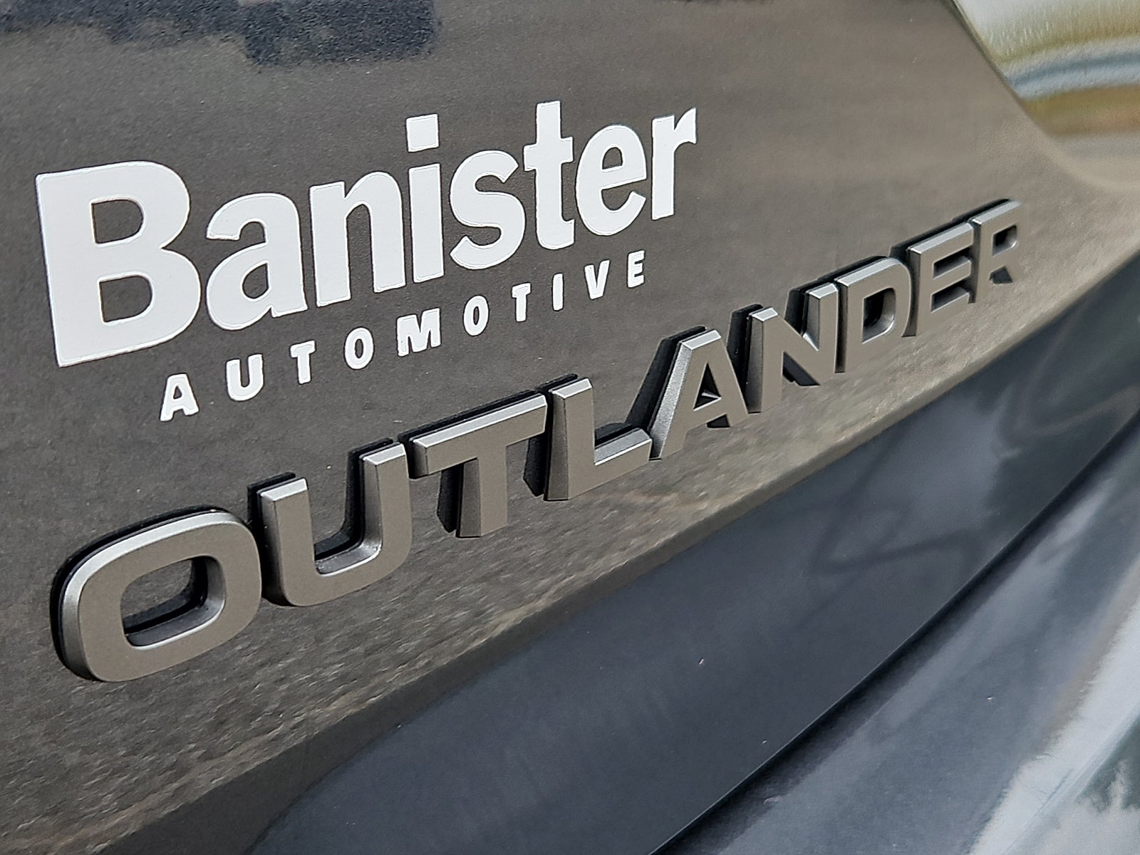 2026 Mitsubishi Outlander SE