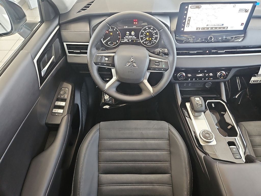 2026 Mitsubishi Outlander SE