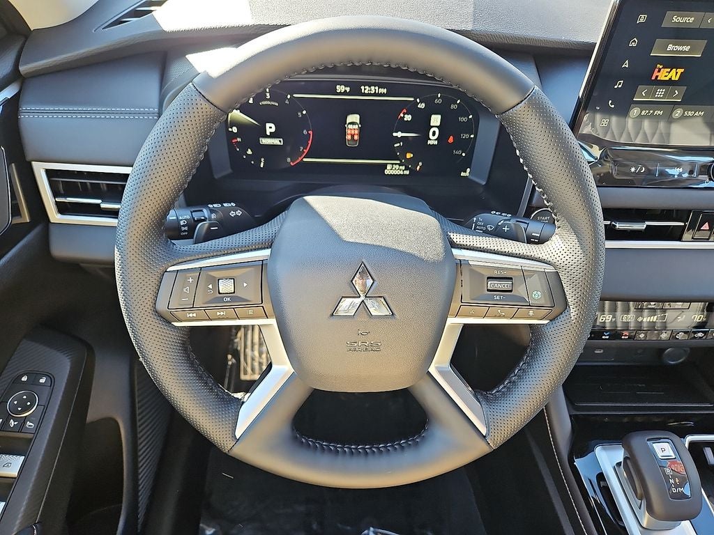 2026 Mitsubishi Outlander SEL