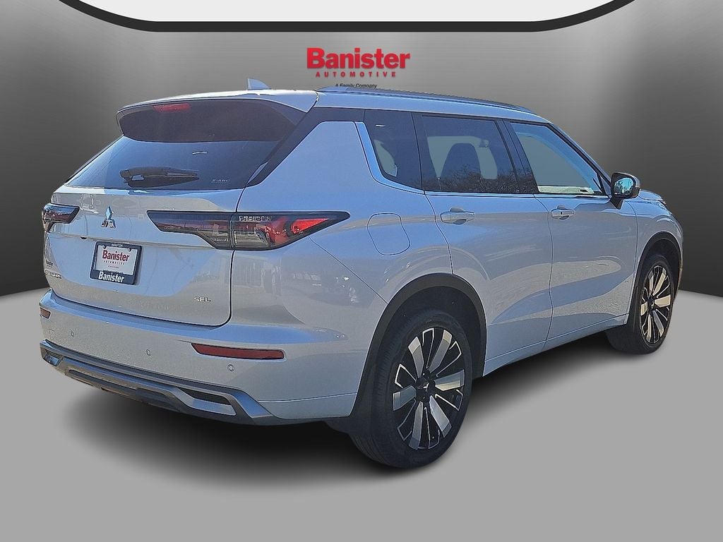 2026 Mitsubishi Outlander SEL