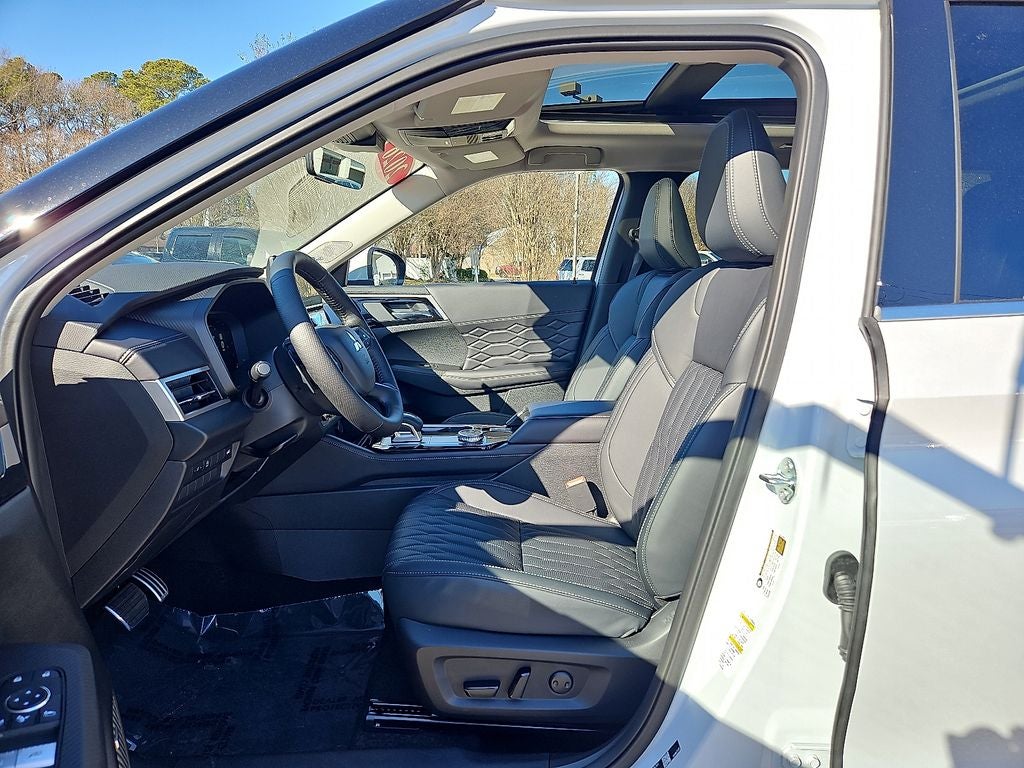 2026 Mitsubishi Outlander SEL