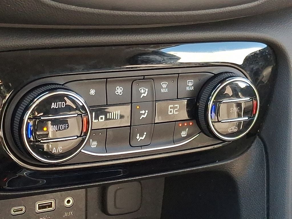 2022 Buick Encore GX Select