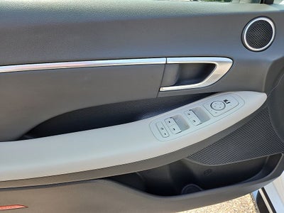 2022 Hyundai Sonata SEL