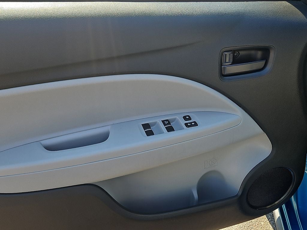 2022 Mitsubishi Mirage G4 ES
