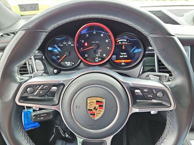 2018 Porsche Macan Base