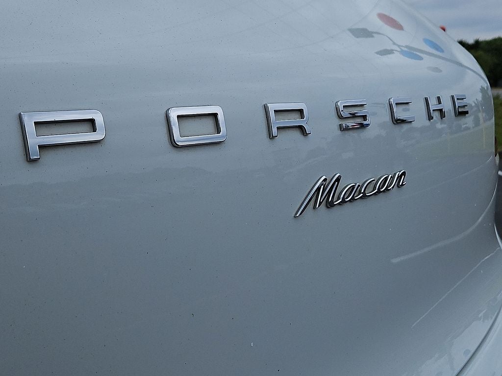 2018 Porsche Macan Base